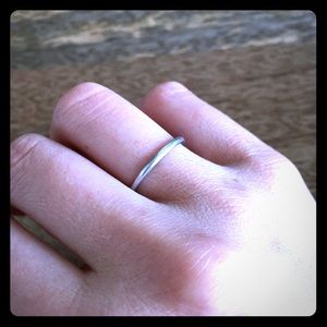 Leon Mege 1.5mm Platinum Band, Size 4.5